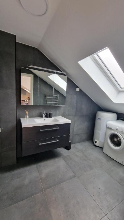 Lovely 2-Bedroom Loft With Panoramic View. 克里斯蒂安桑德 外观 照片